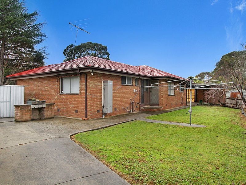 1 Sussex Court, Mill Park VIC 3082