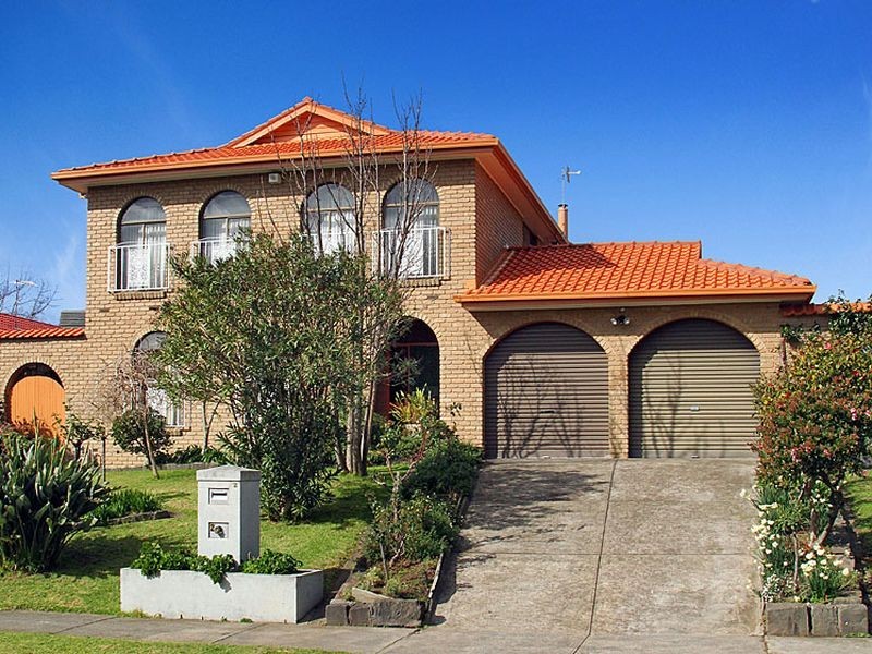 2 Springfield Court, Mill Park VIC 3082