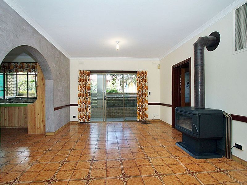 2 Springfield Court, Mill Park VIC 3082