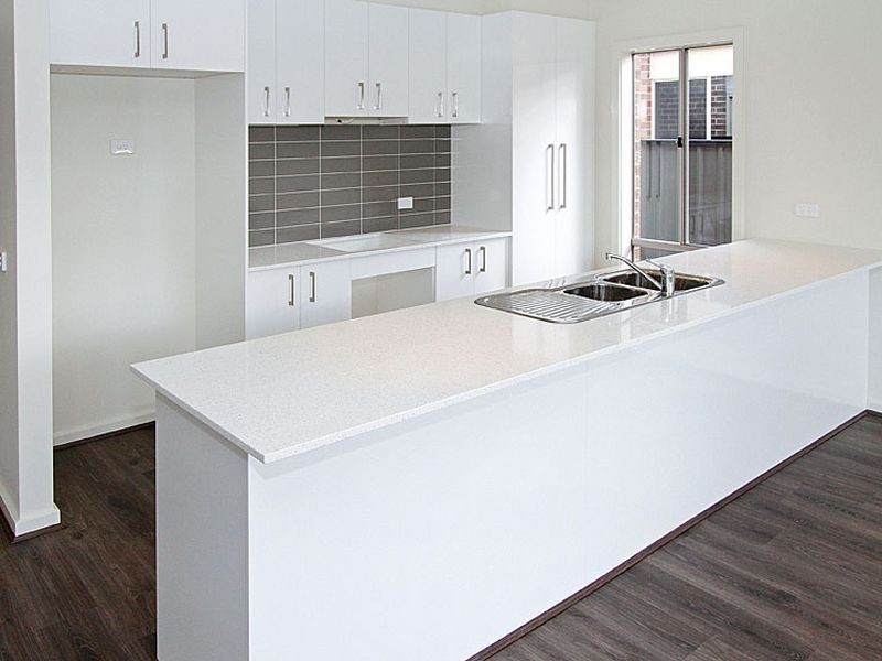 8 Inverness Road, Mernda VIC 3754