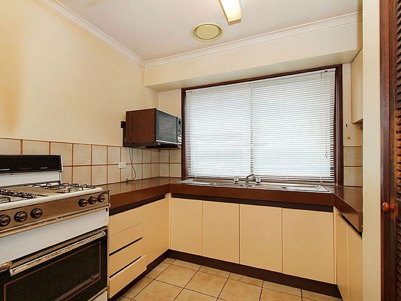 13 Blamey Avenue, Mill Park VIC 3082