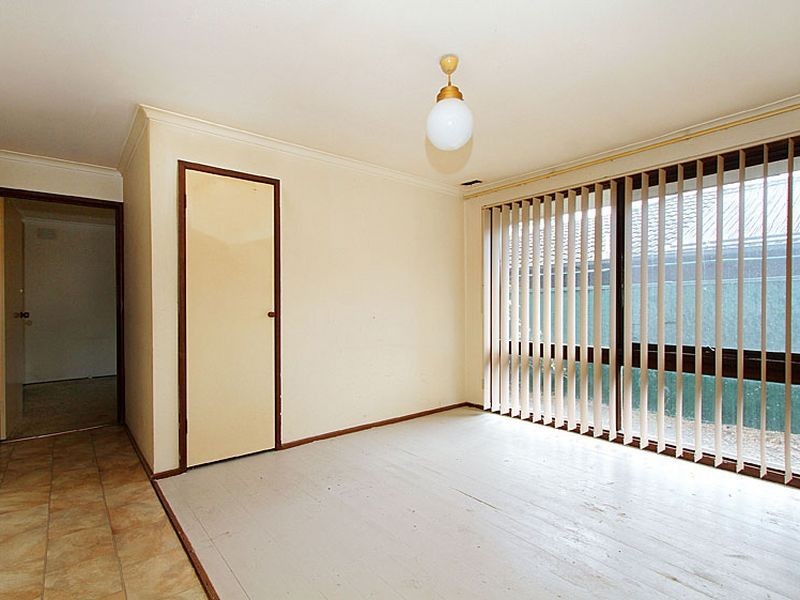 13 Blamey Avenue, Mill Park VIC 3082