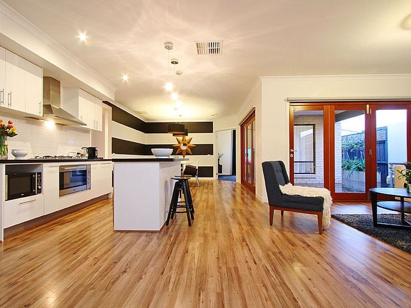 20 Basken Drive, South Morang VIC 3752