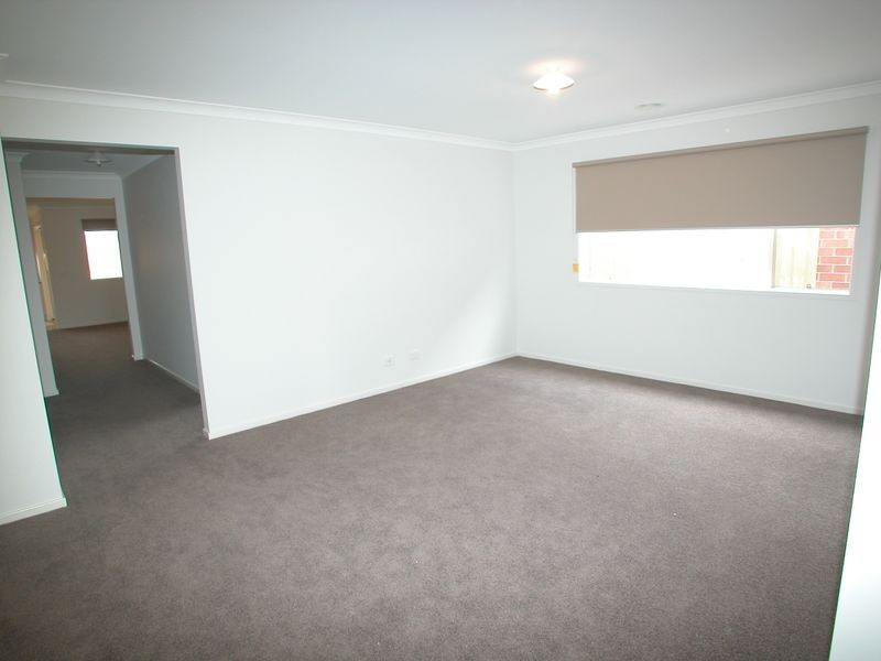 12 Spirit Avenue, Doreen VIC 3754