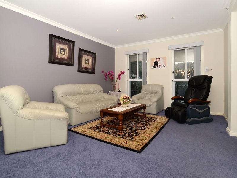 4 Coachman Way, South Morang VIC 3752