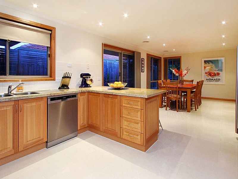 20 Ellendale Way, South Morang VIC 3752