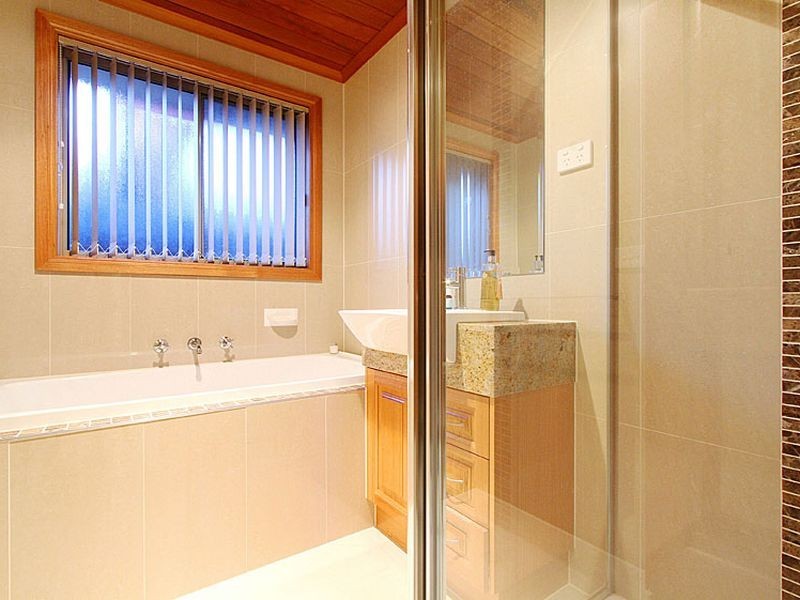 20 Ellendale Way, South Morang VIC 3752