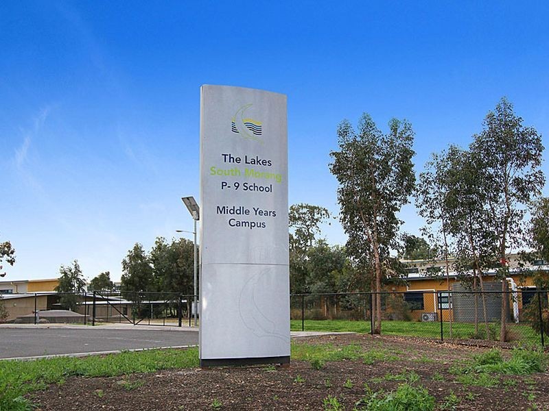 290 The Lakes Boulevard, South Morang VIC 3752