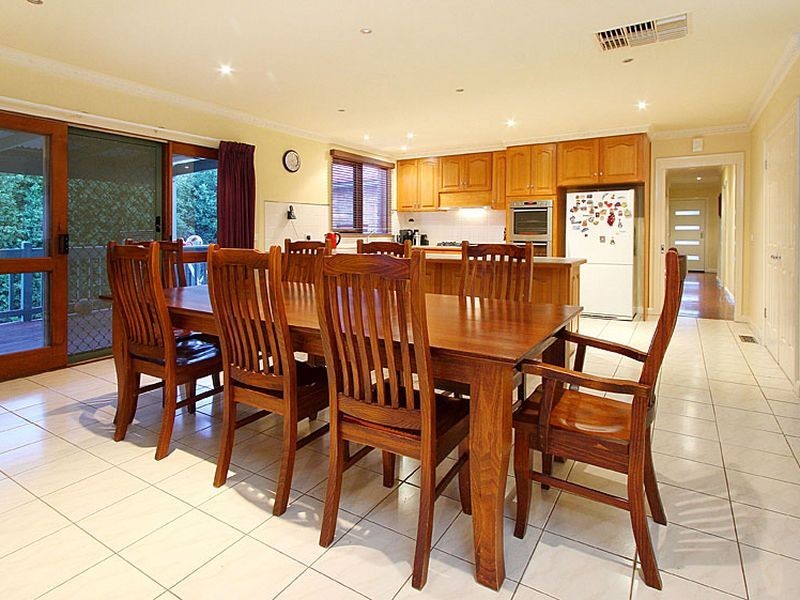 113 Telopea Crescent, Mill Park VIC 3082