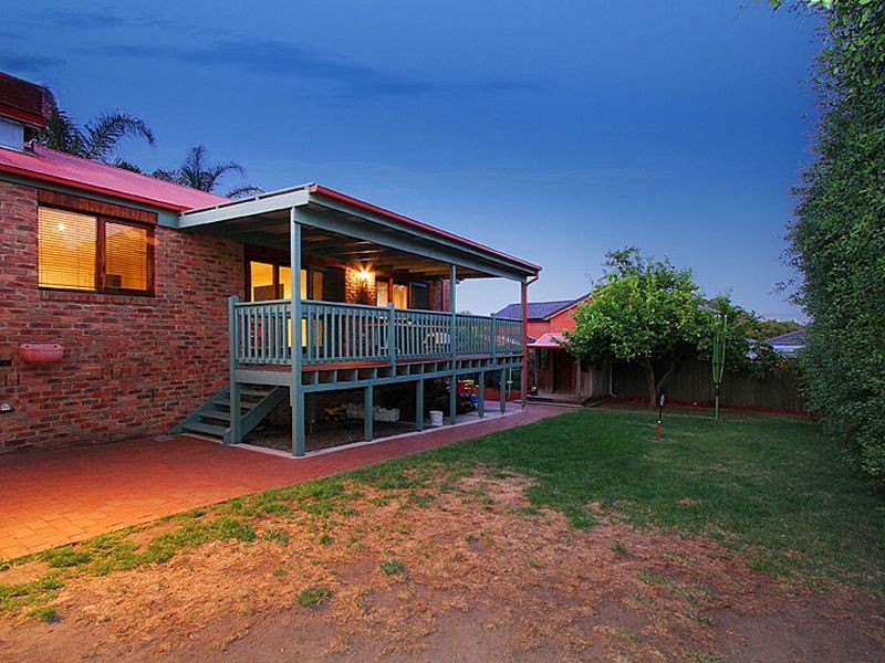 113 Telopea Crescent, Mill Park VIC 3082