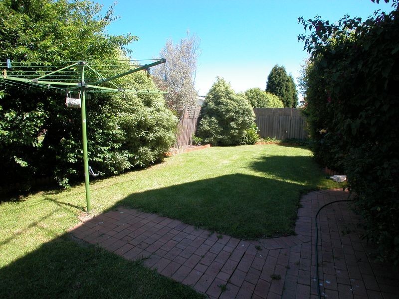 29 Mirbelia Crescent, Mill Park VIC 3082