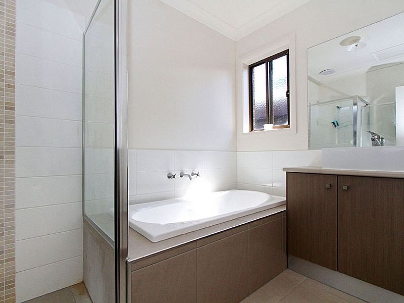 2-59 Craigmoor Crescent, Mernda VIC 3754