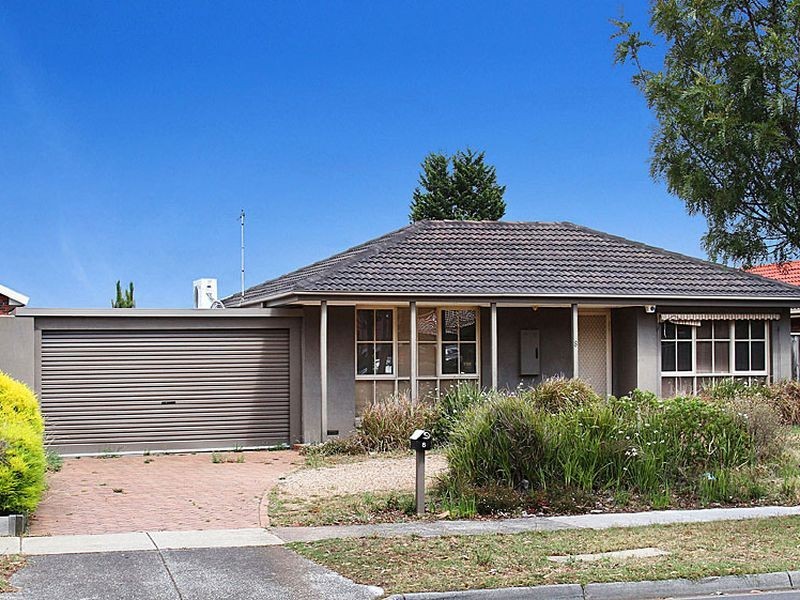 8 Redleap avenue, Mill Park VIC 3082