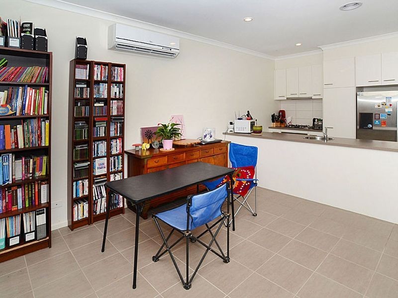 2/9 Hickling Road, Mernda VIC 3754