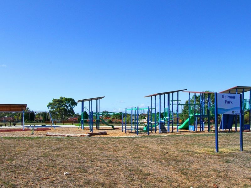 33 Kalman Road, Epping VIC 3076