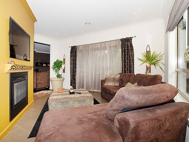 5 Moe Way, Mernda VIC 3754