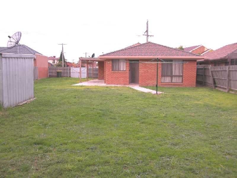 27 Supply Drive, Epping VIC 3076