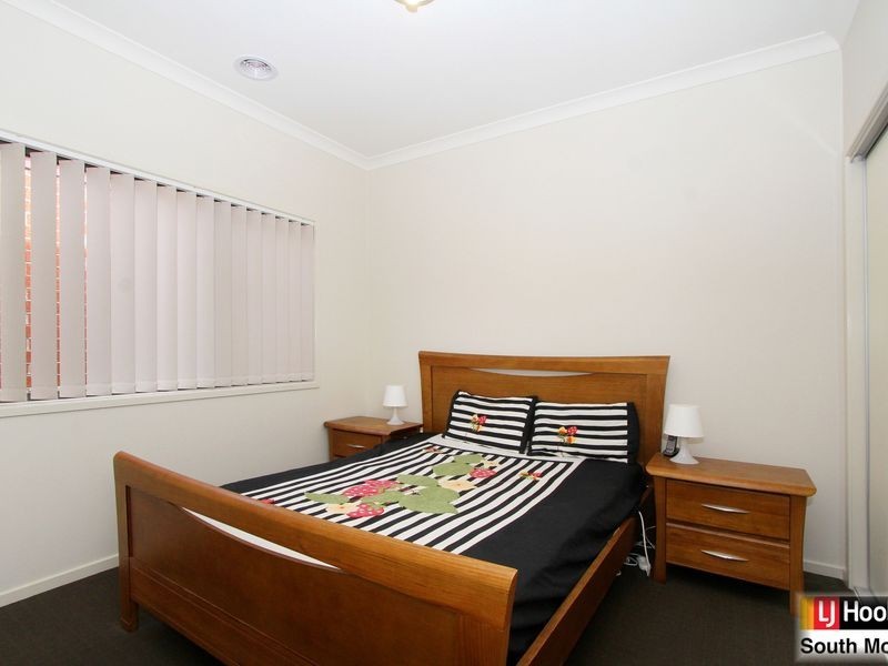 5 Yumbarra Parade, Wollert VIC 3750