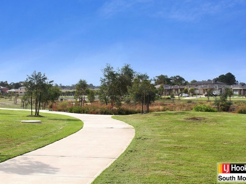 5 Yumbarra Parade, Wollert VIC 3750