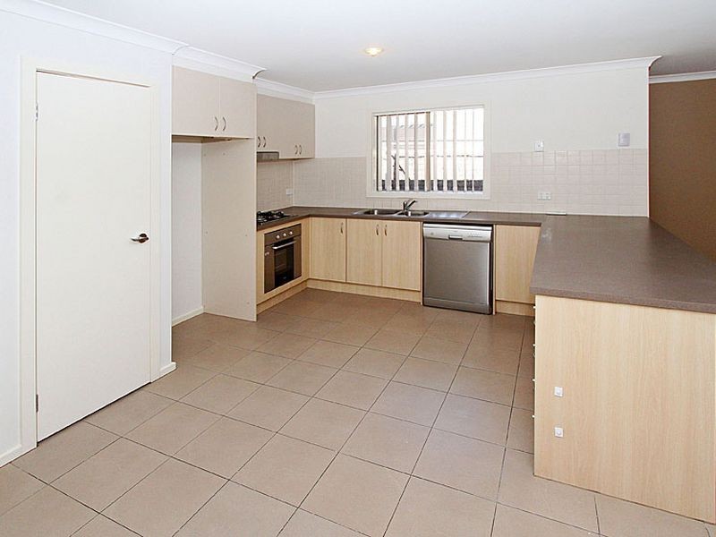 4 Glory Street, South Morang VIC 3752