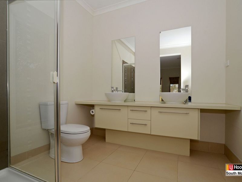 28 Rowell Drive, Mernda VIC 3754