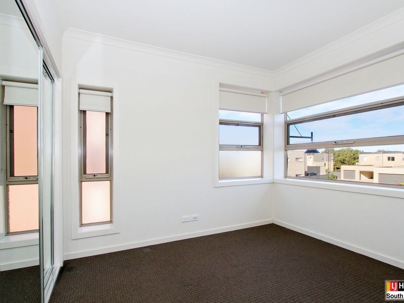 104/42 Rowell Drive, Mernda VIC 3754