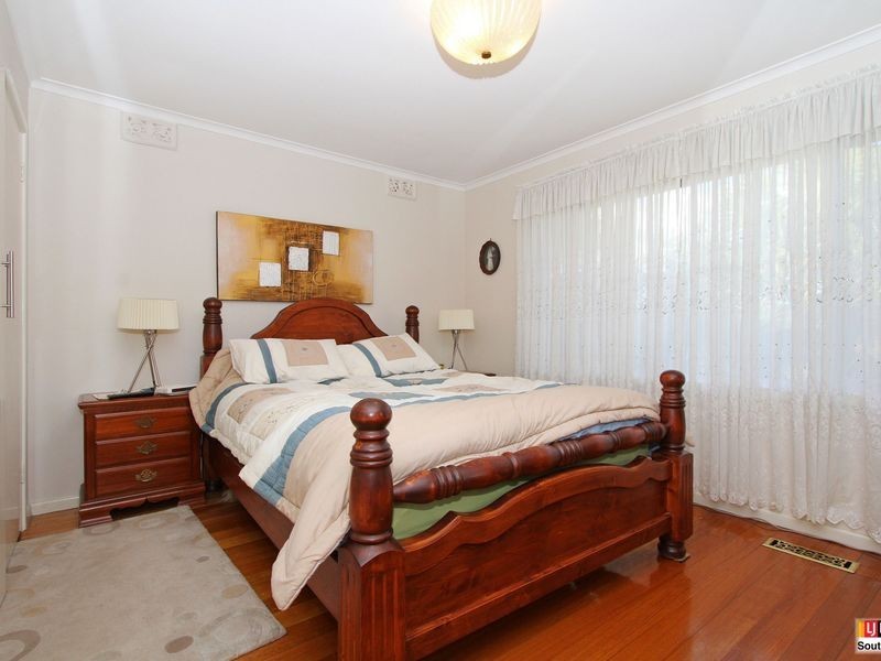 8 Burwood Court, Thomastown VIC 3074