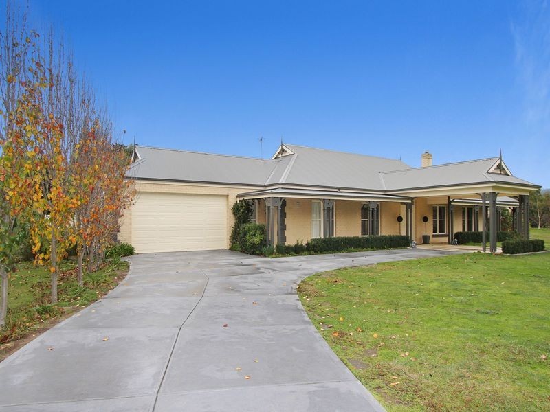 17-18 Cordell Court, Whittlesea VIC 3757