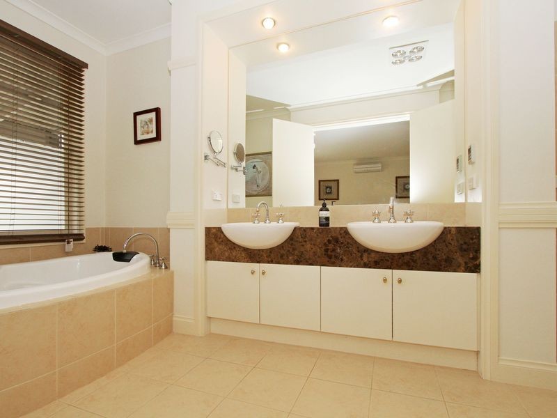 17-18 Cordell Court, Whittlesea VIC 3757