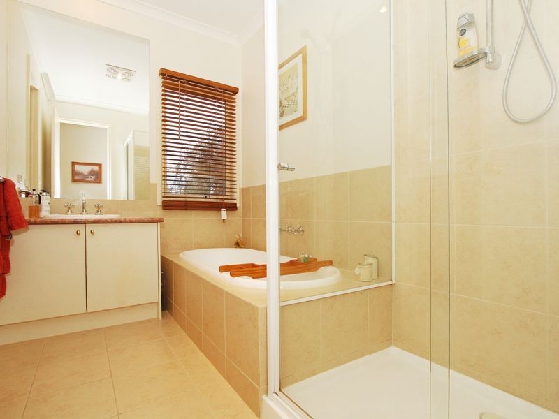 17-18 Cordell Court, Whittlesea VIC 3757