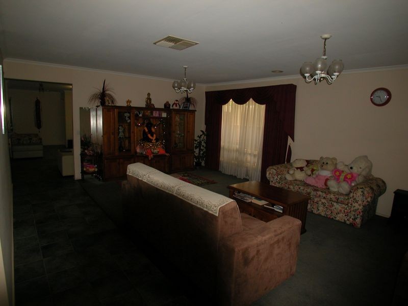 55 Josef Avenue, Bundoora VIC 3083