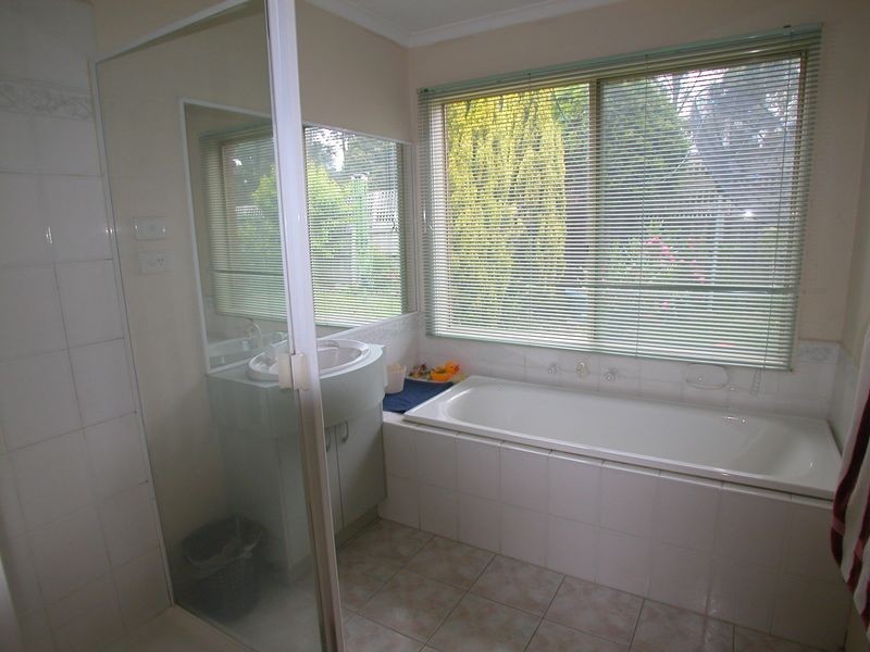 55 Josef Avenue, Bundoora VIC 3083