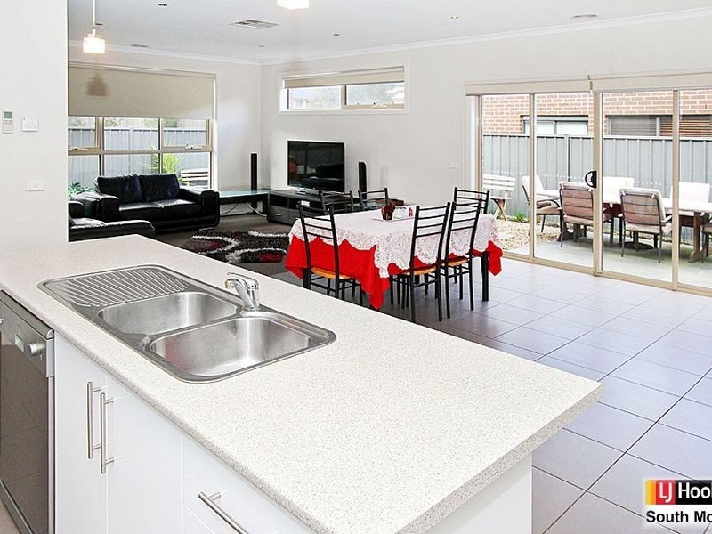 71 Greig Drive, Mernda VIC 3754