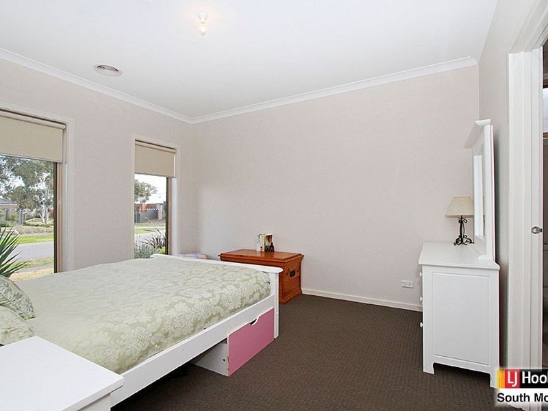 71 Greig Drive, Mernda VIC 3754