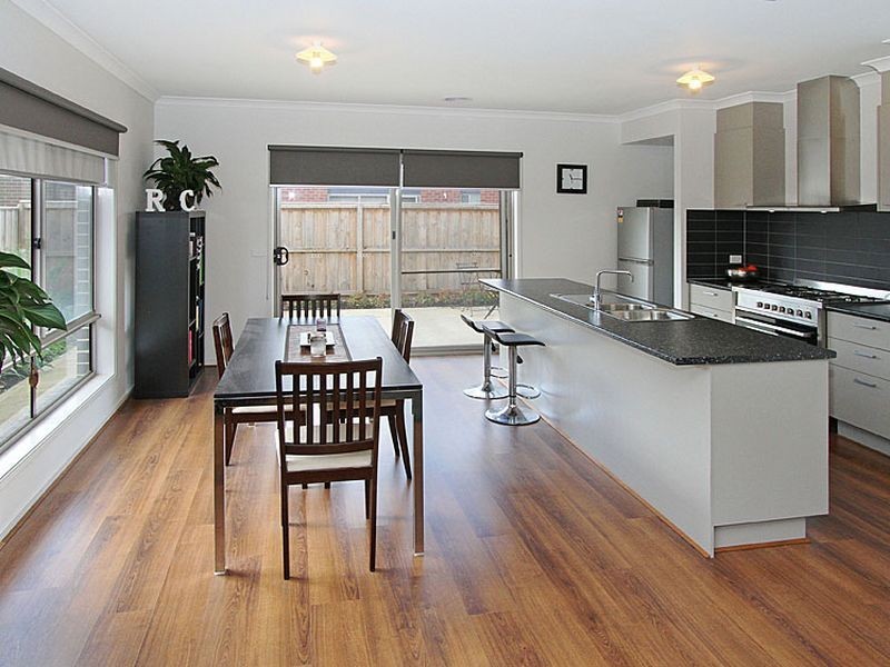 11 Burrell Way, Mernda VIC 3754