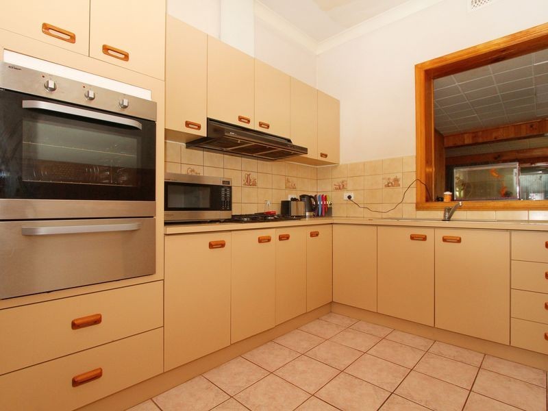 1 Dean Street, Preston VIC 3072