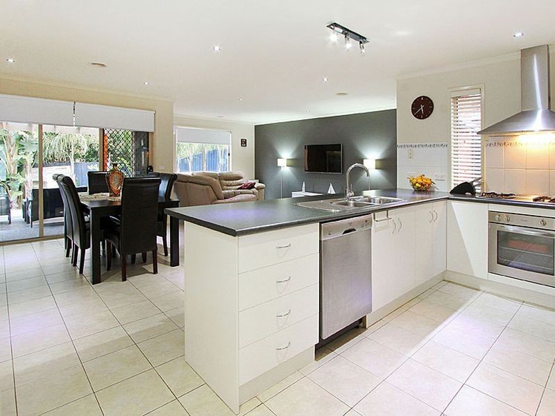 6 Glover Street, Epping VIC 3076