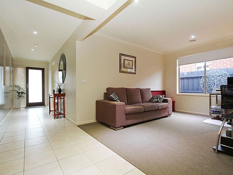 6 Glover Street, Epping VIC 3076