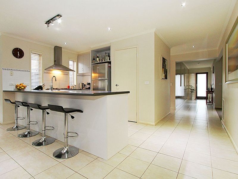 6 Glover Street, Epping VIC 3076