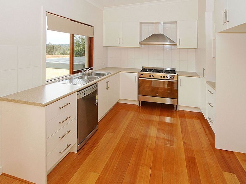 1/9 Warwick Road, Greensborough VIC 3088