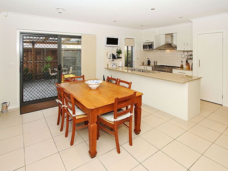 8 Viewpoint Avenue, Mernda VIC 3754