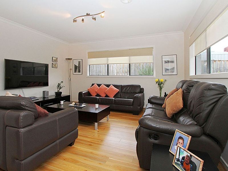 8 Viewpoint Avenue, Mernda VIC 3754