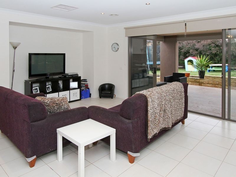 12 Pimpinella Pass, Mernda VIC 3754