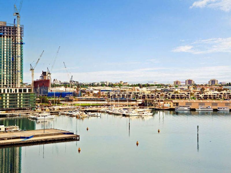 503/15-30 Caravel Lane, Docklands VIC 3008