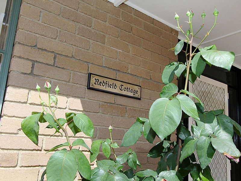 3 Redfield Court, Mill Park VIC 3082