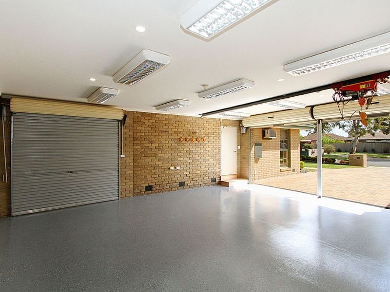 3 Redfield Court, Mill Park VIC 3082