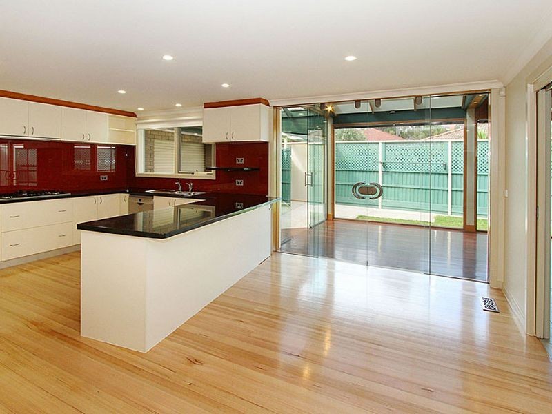 3 Redfield Court, Mill Park VIC 3082