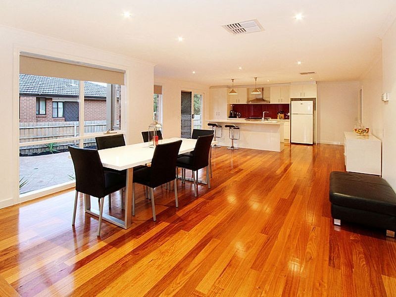 26 Mirbelia Crescent, Mill Park VIC 3082