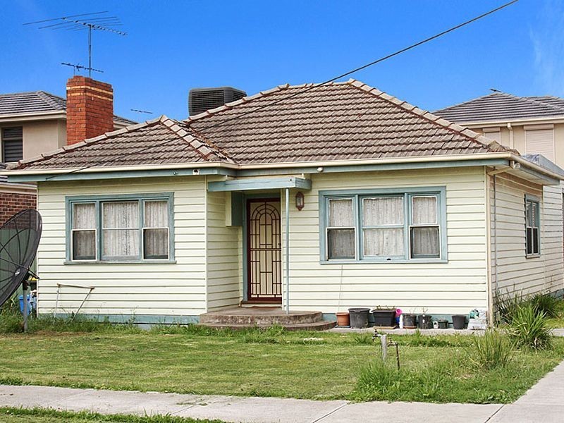 1/16 Lock Street, Fawkner VIC 3060