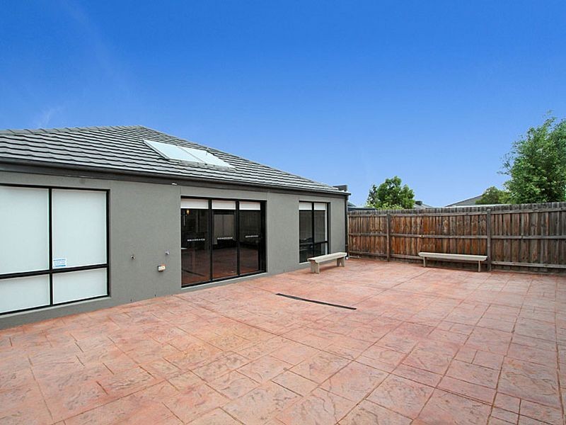 7 Luminous Street, Epping VIC 3076